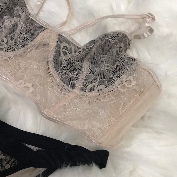 Nude & black sexy lingerie 💕 - Picture 3 of 8